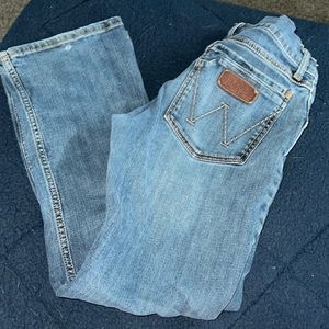 Wrangler Slim Boot Jeans